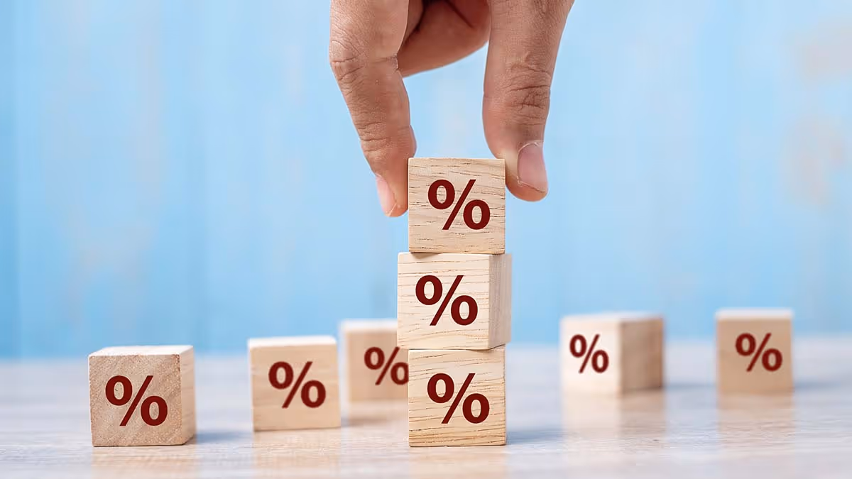 Immediate Annuity Rates: Defer to SPIA Strategy
