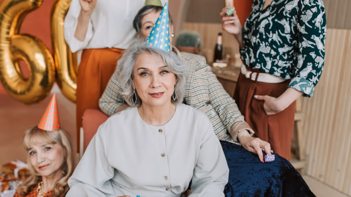 What-Is-the-Typical-Base-Product-for-a-Hybrid-Annuity?