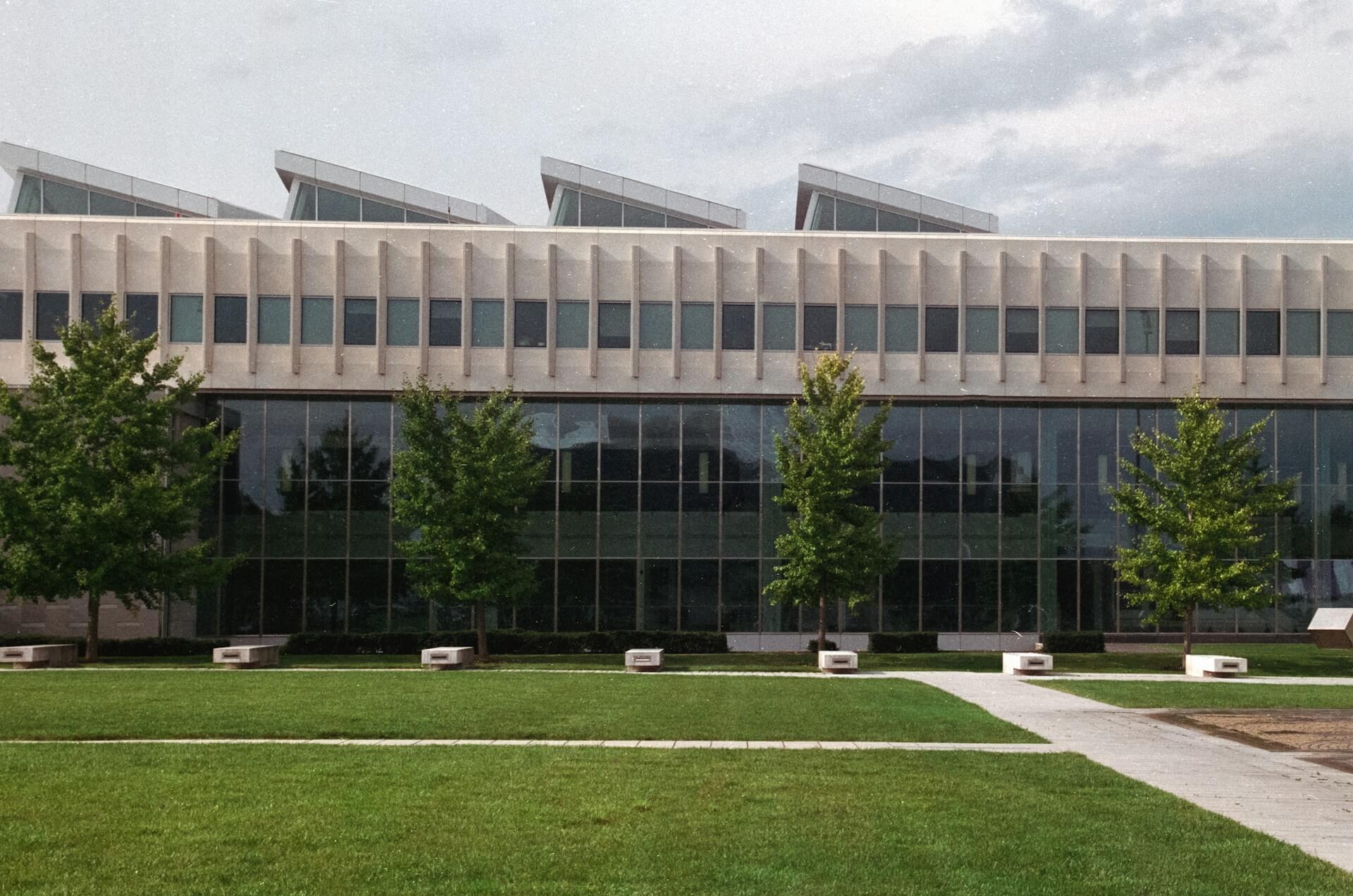 a large building with many windows