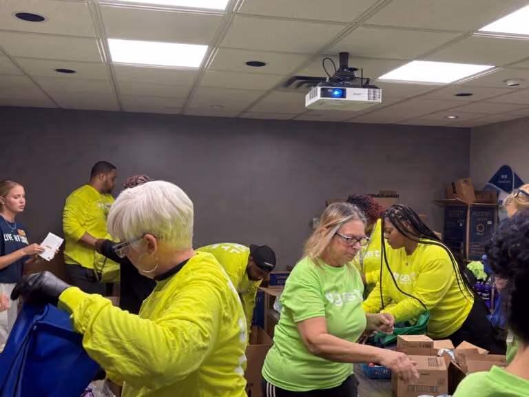GAST Volunteers Unite to Support Girls on the Run Activity