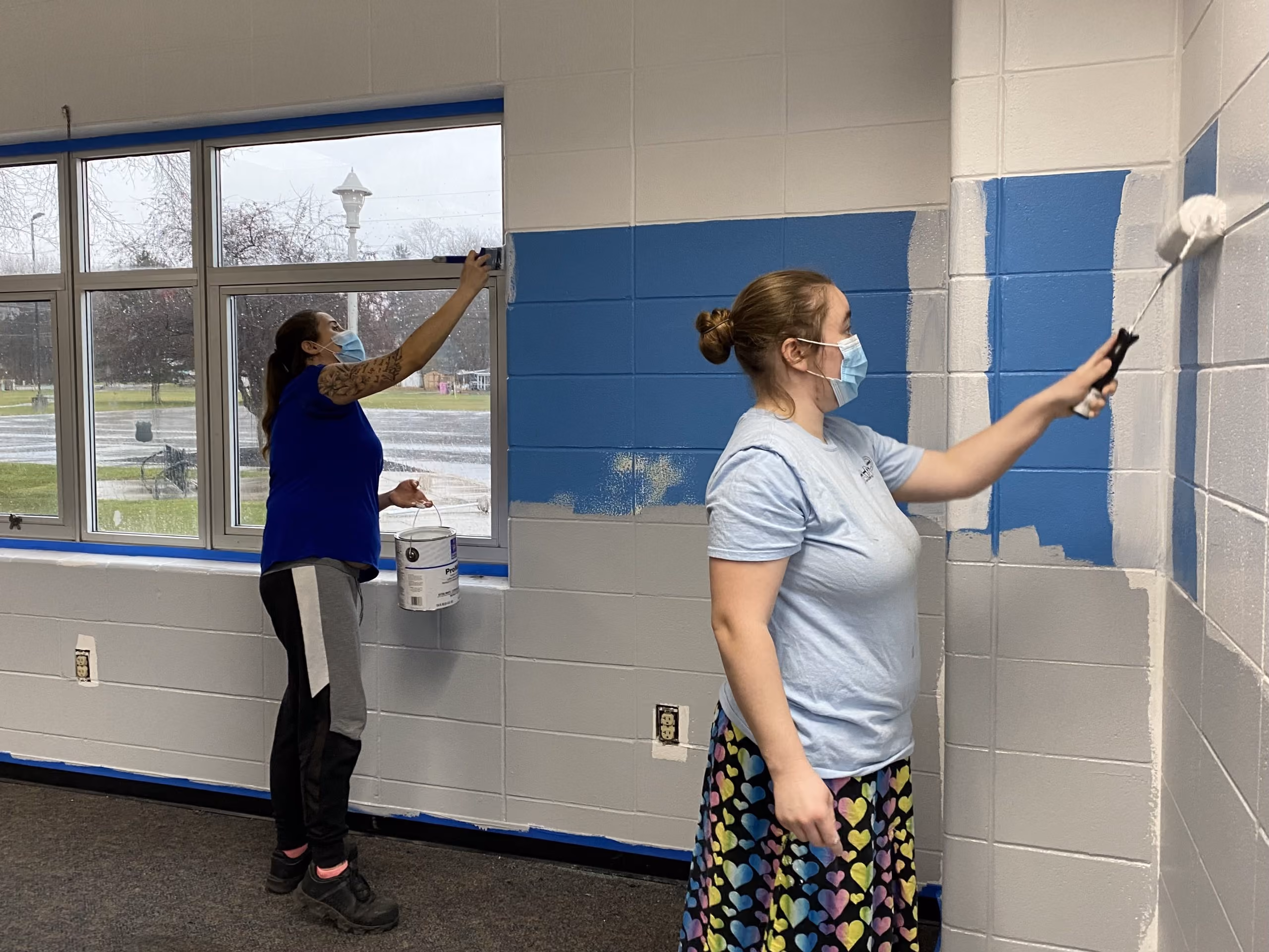 Banjo, Lukas Provide Holiday Support for Boys & Girls Club, Food Pantry