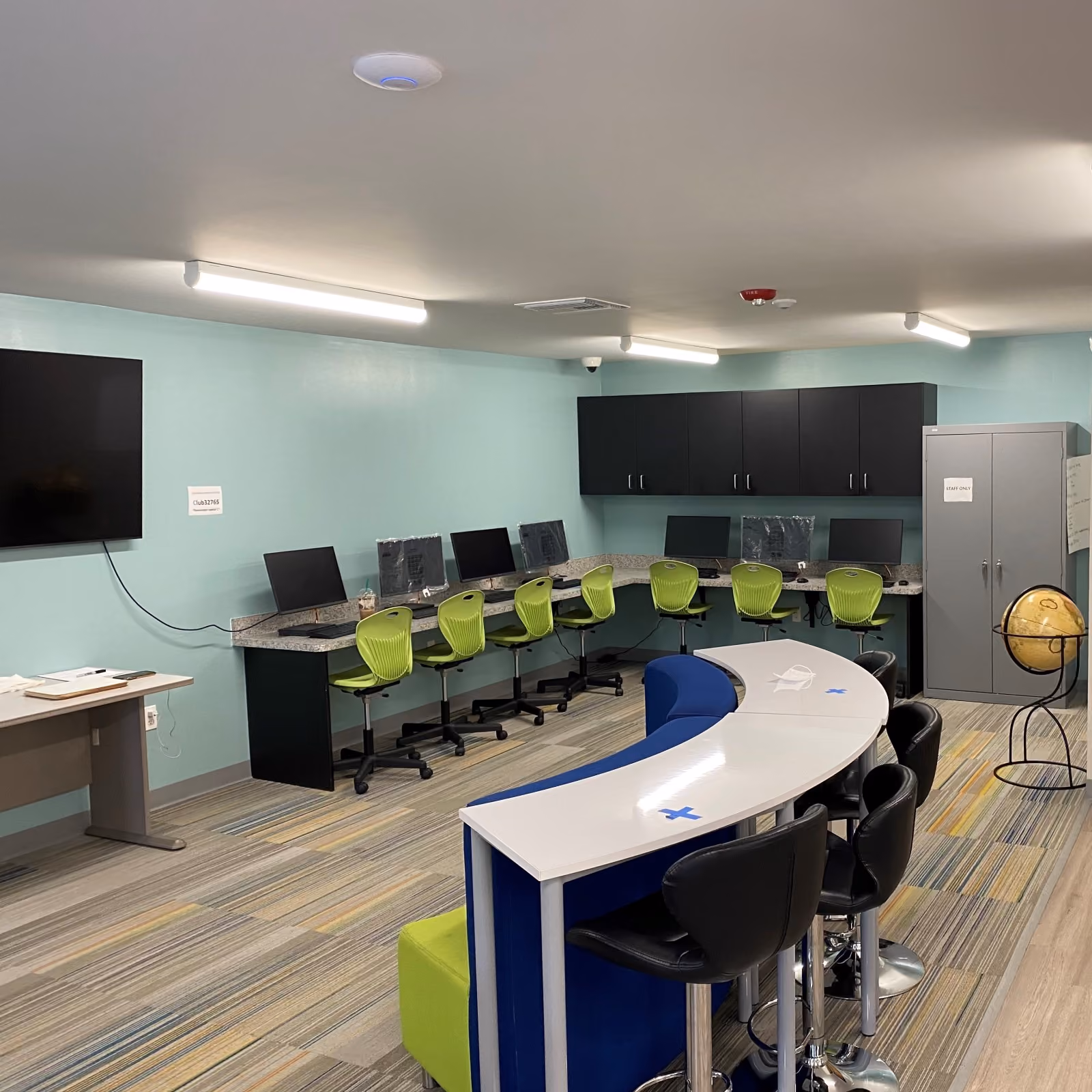 Toptech Invests in Technology Center for Students