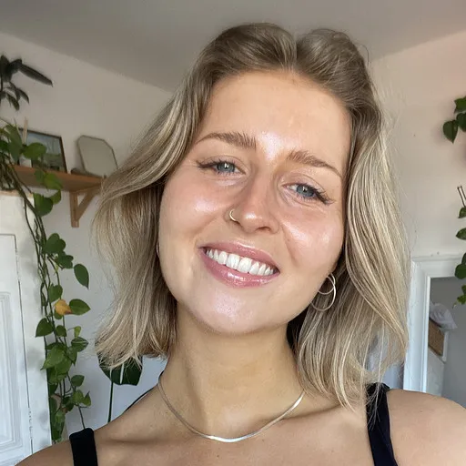 Sophie Bennett