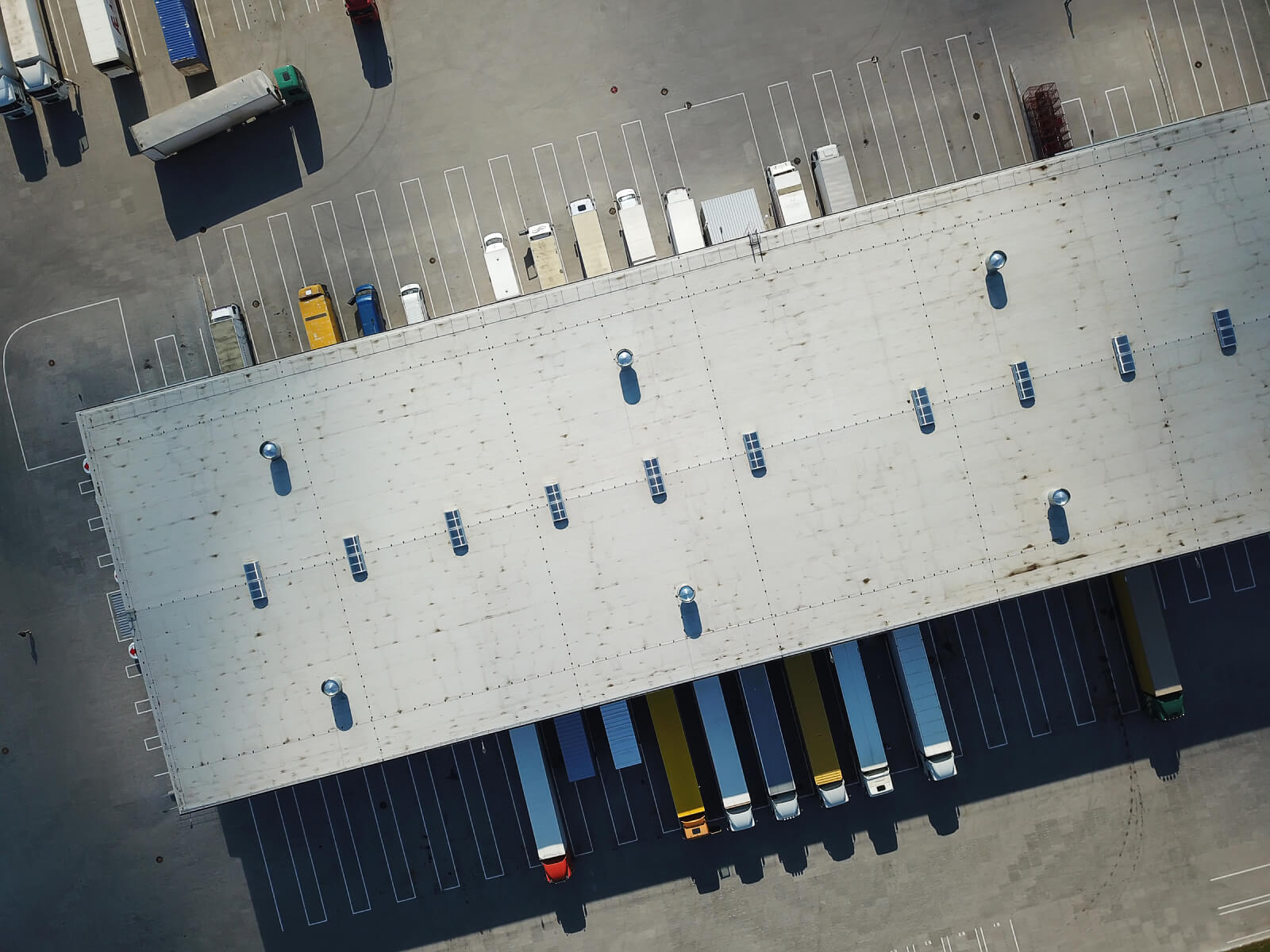 Five Supply Chain Optimization Strategies to Reduce Spend