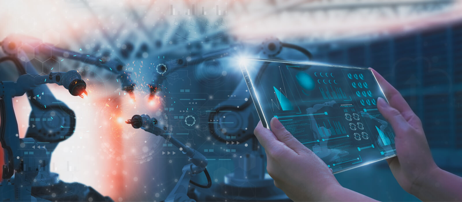 In 2024, Technology Will Further Separate the Manufacturing Leaders from the Laggards