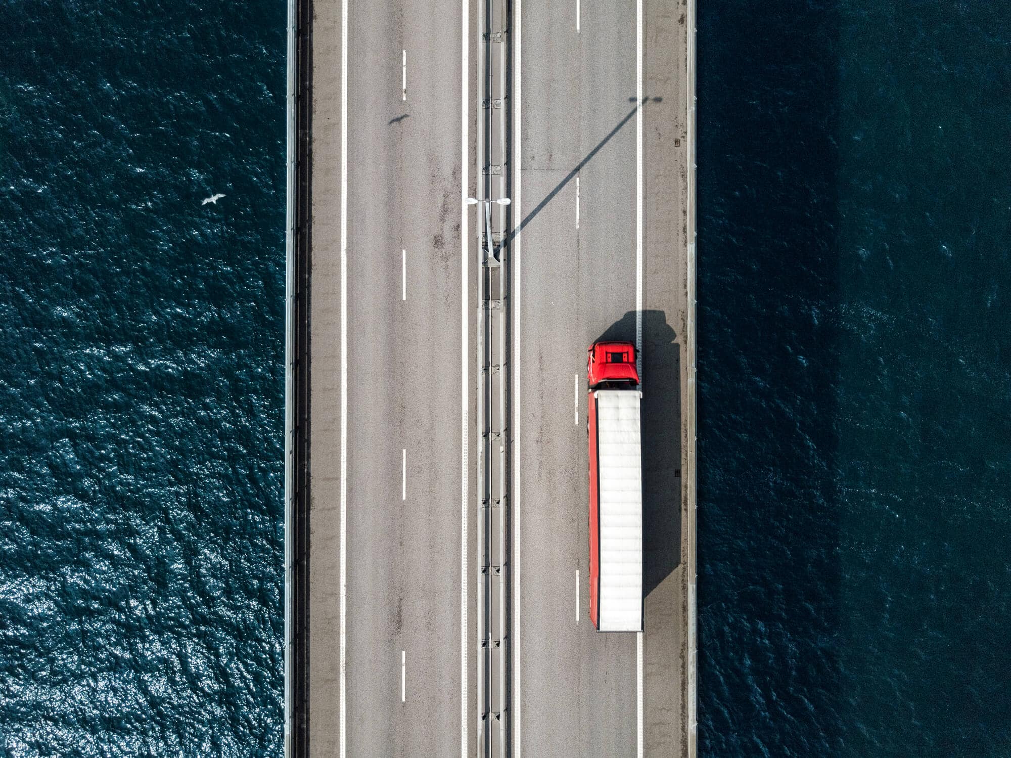 How ETA Accuracy in Supply Chain Tracking Becomes a Competitive Advantage