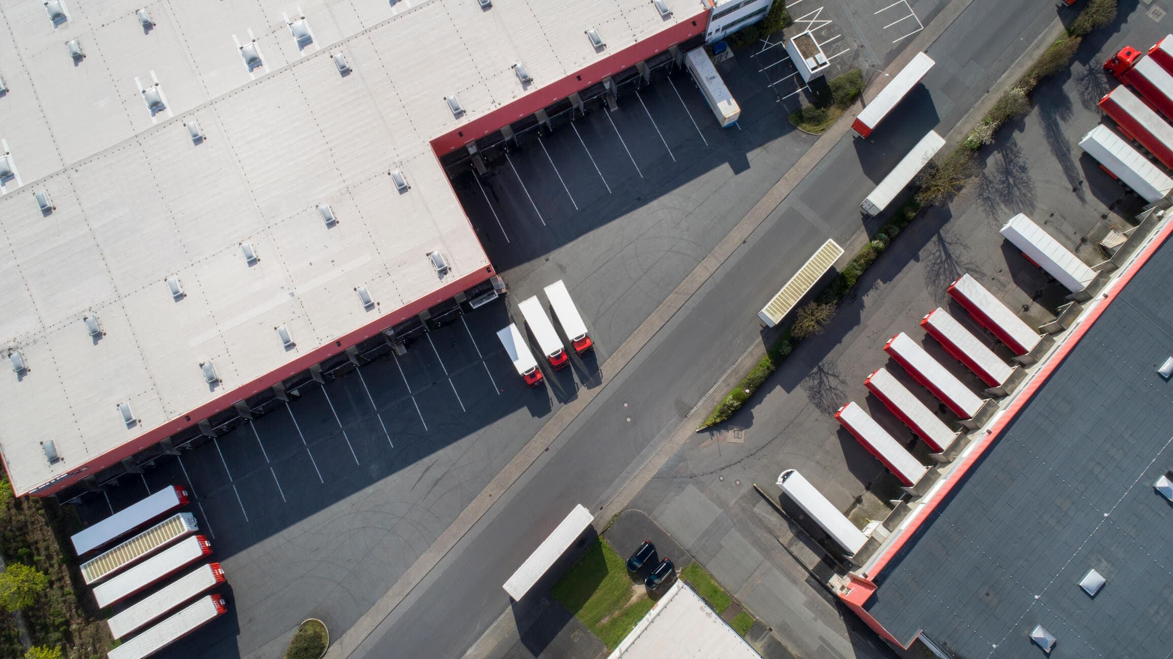 Driving User Engagement with FourKites to Increase Supply Chain Visibility