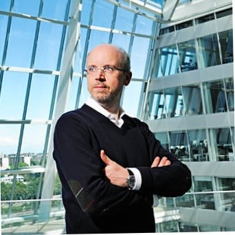 Dirk Holbach