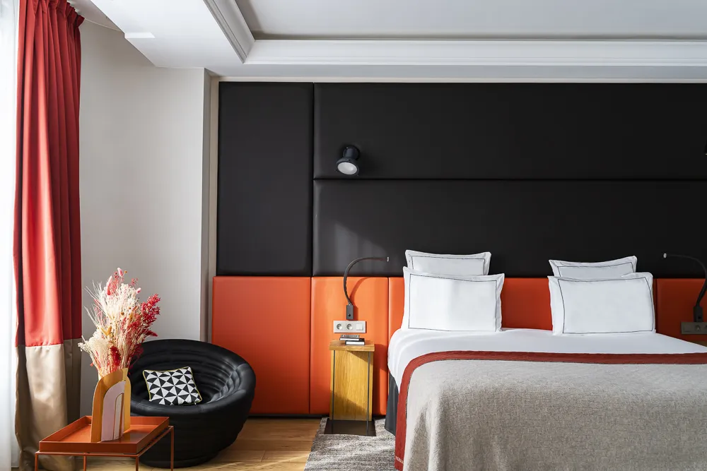 Exclusive "Terrass" Suite at the Montmartre Hotel in Paris