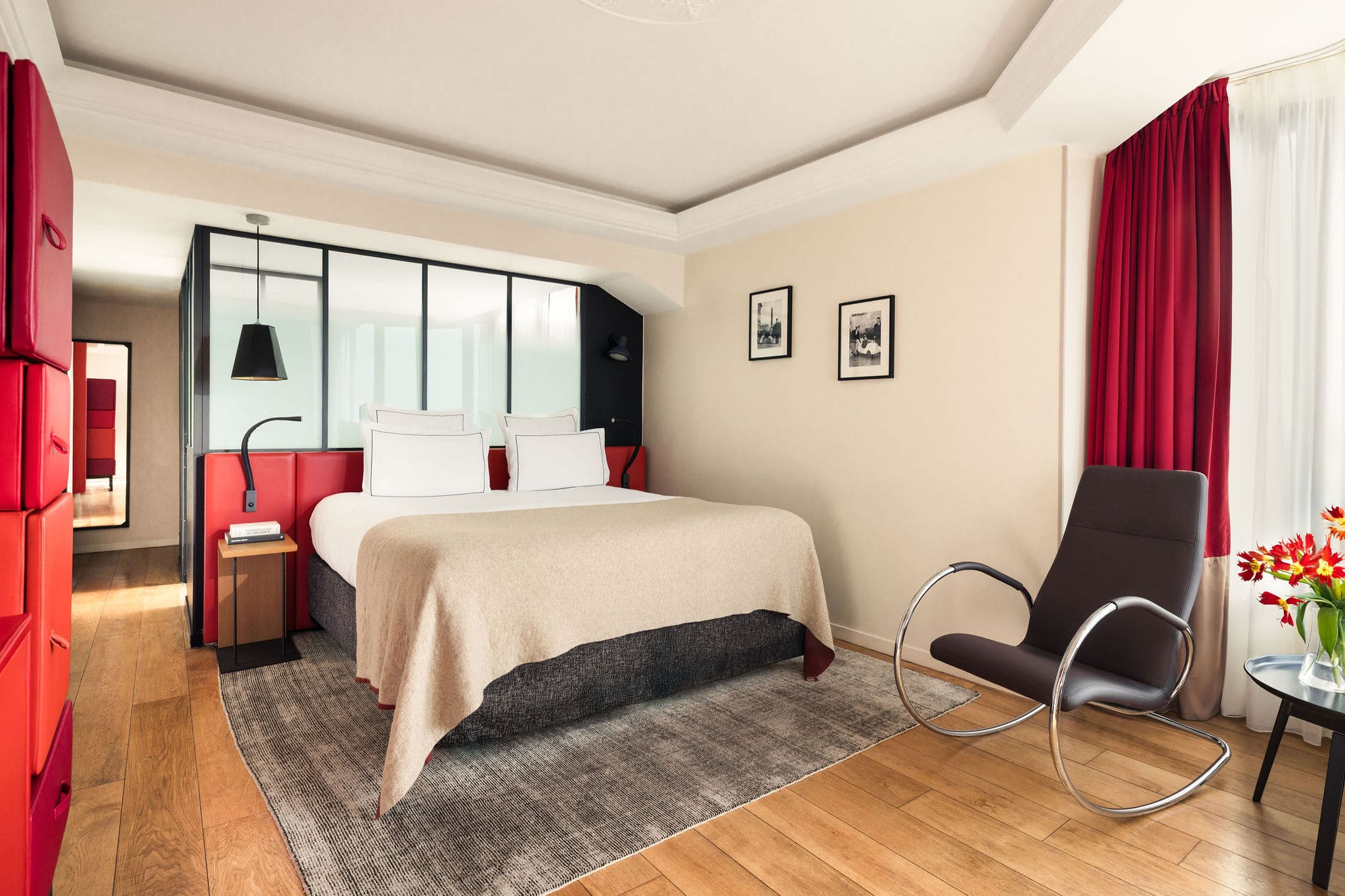 Privilege Eiffel Terrass Hotel Montmartre Paris