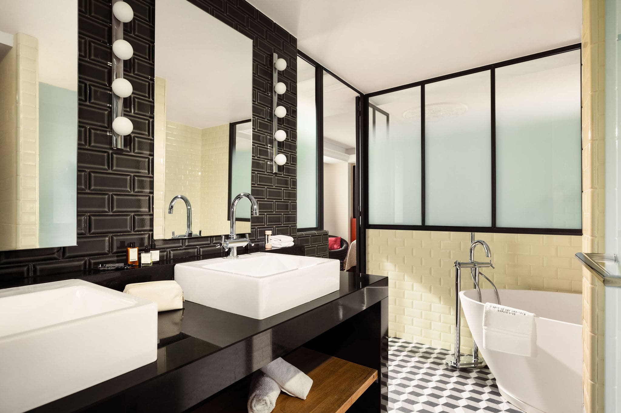 Junior Suite at the Terrass Hotel Montmartre in Paris
