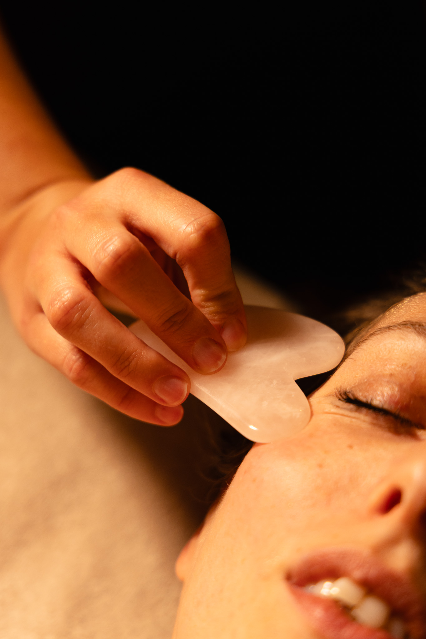 spa massage table Terrass Hotel Montmartre Paris 