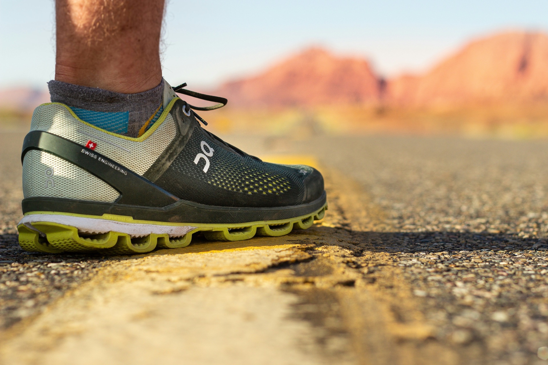 running shoes for trail and road runners near colorado springs