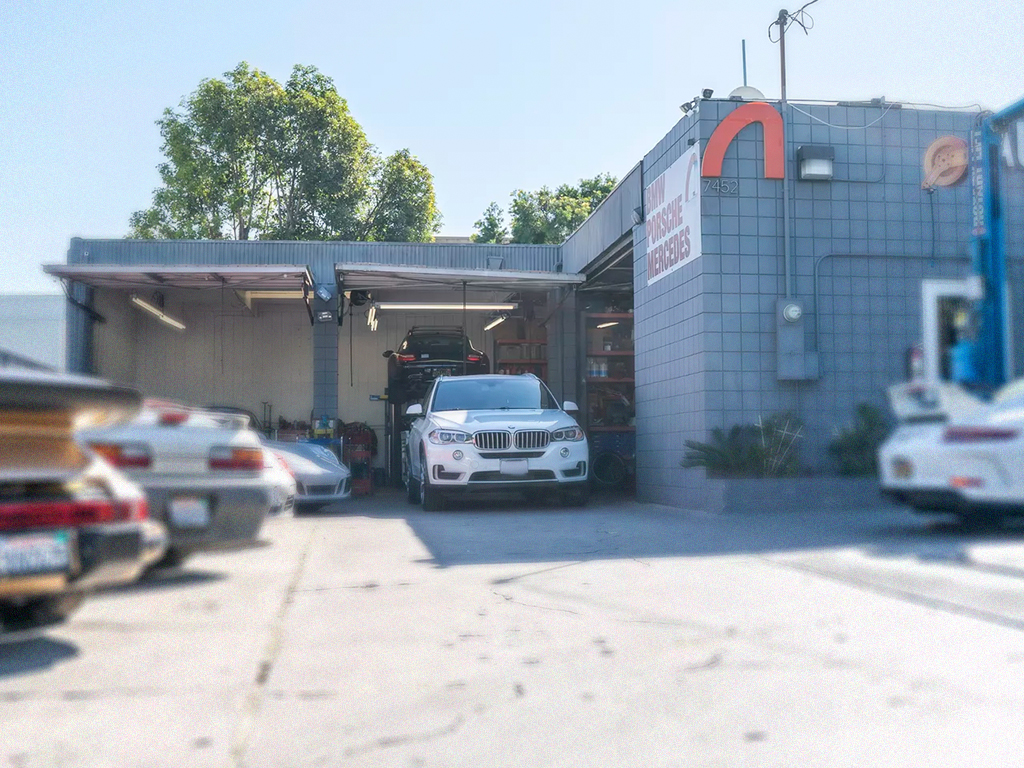 BMW Services