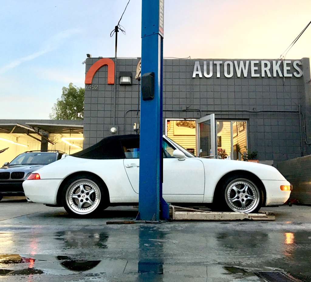 Porsche and RM Sotheby's raise $1 million for covid-19 relief