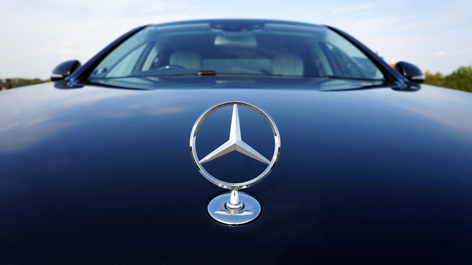 See Clearly: DIY Mercedes-Benz Wiper Blade Replacement