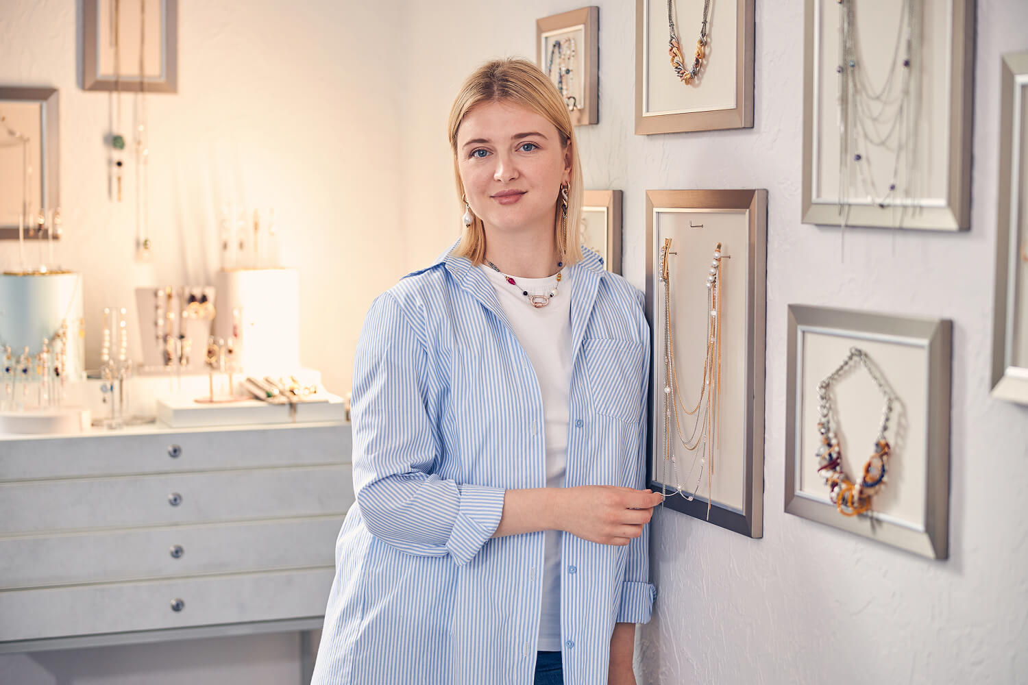 Woman in a luxury jewelry store.