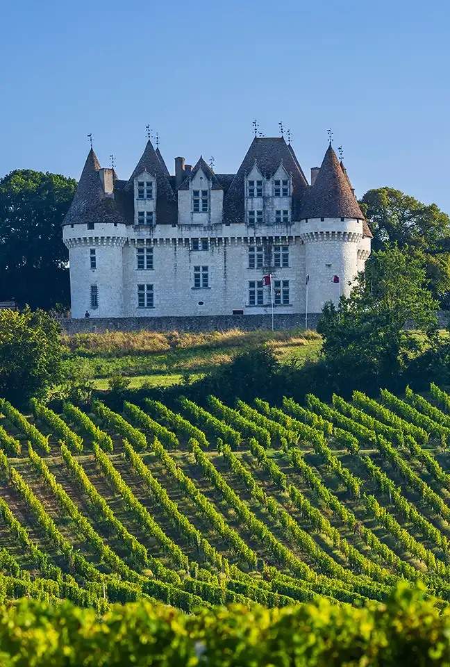 Close-up of the château's south façade and its pointed roofs. Les Hauts de Loire – 5-star Hotel, Restaurant & Spa.
