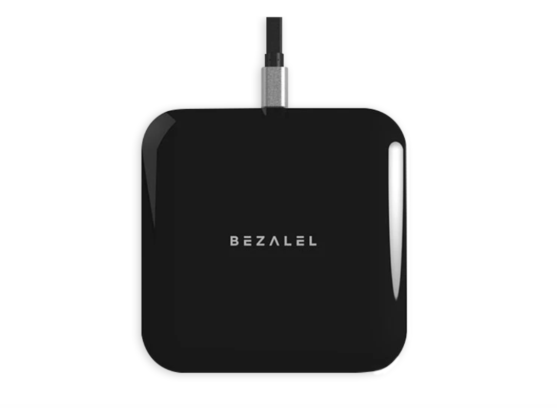 Bezalel Futura X Wireless Charging Pad