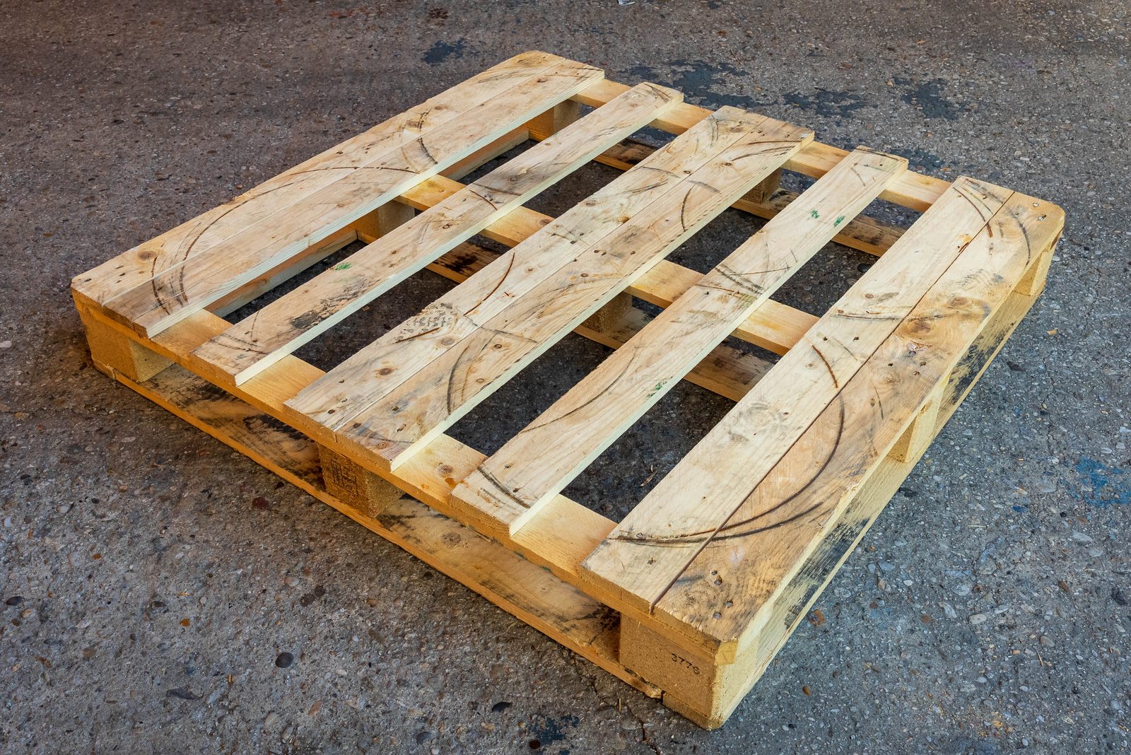 Pallet 120x120, zwaar rondomlopend