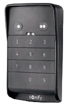 Clavier de code noir Somfy avec touches numériques de 0 à 9 et boutons supplémentaires.