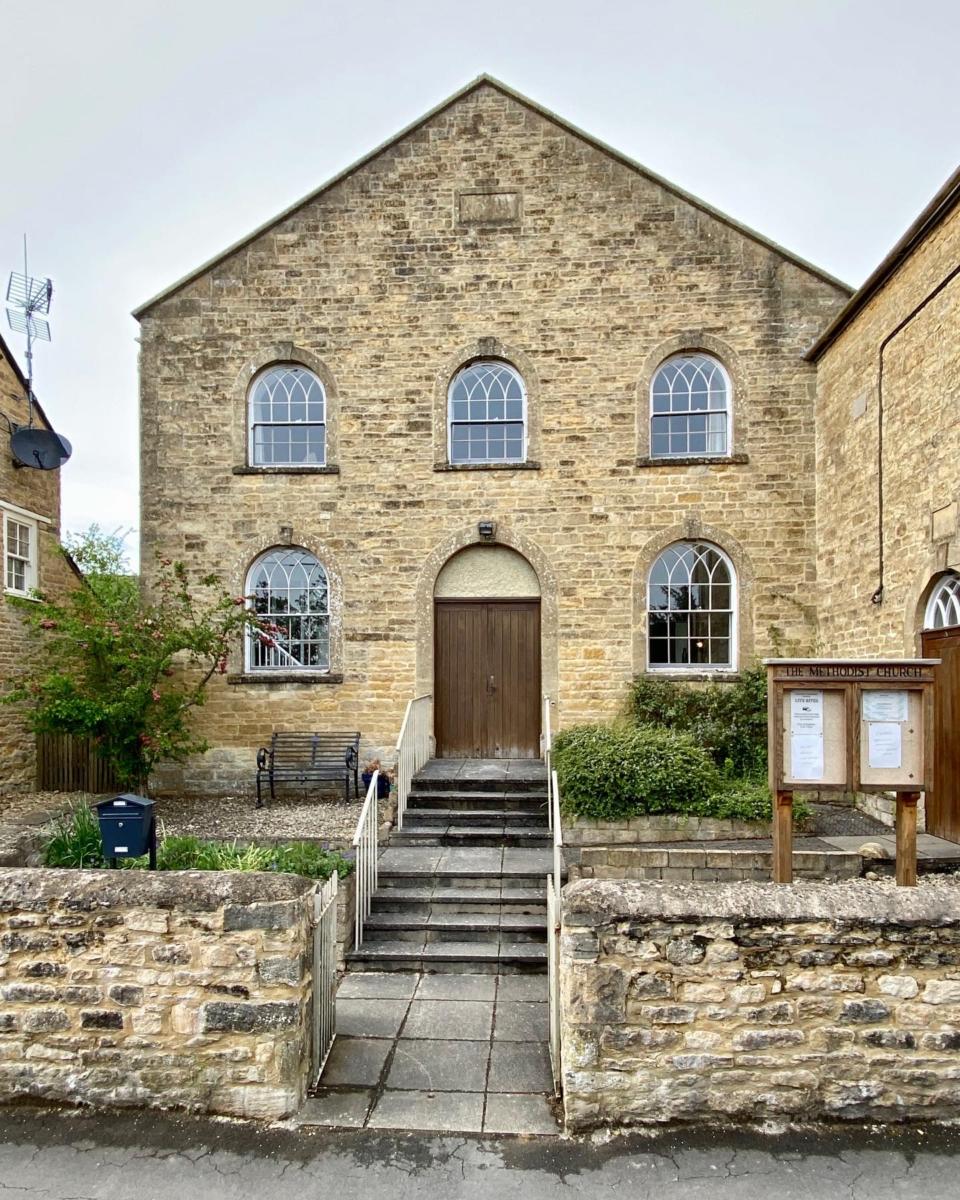 Wooden Sash Window Repair & Restoration – Charlbury Methodist Church