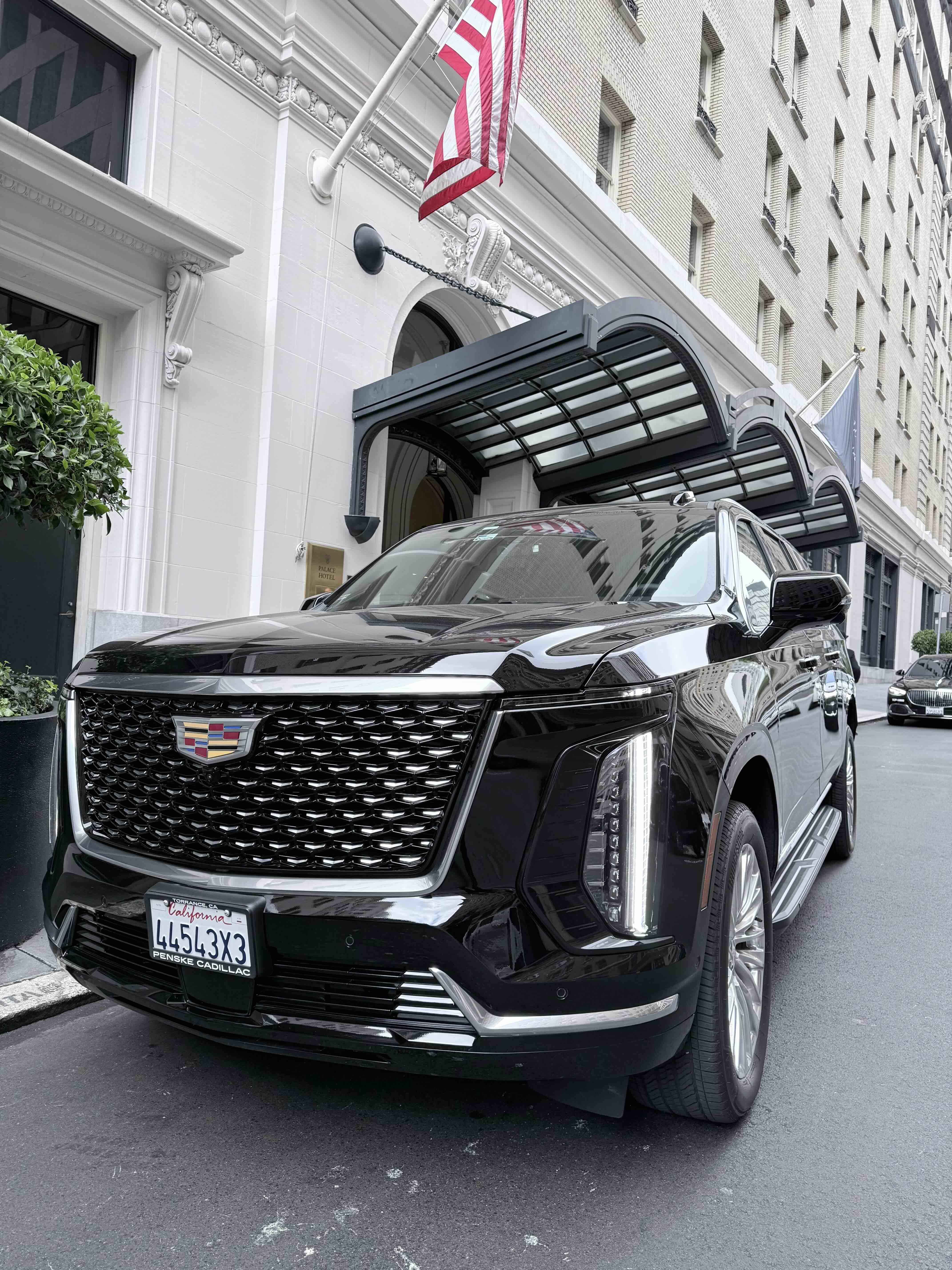 SF Black Car Luxury SUV chauffeured vehicle in black