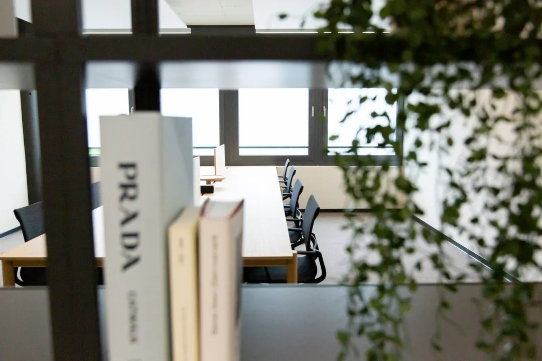 Coworking vs Büroraum mieten