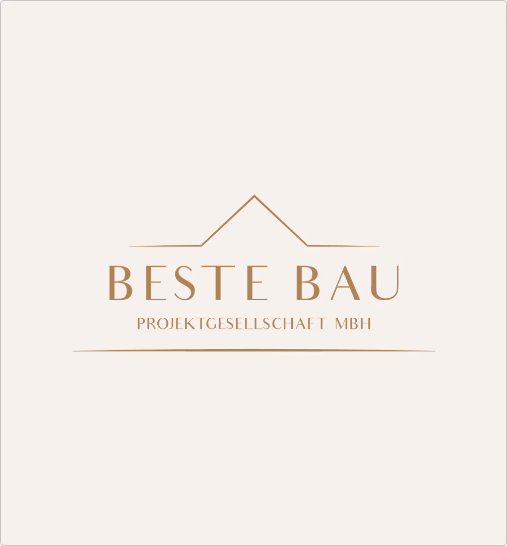Logo mit einem stilisierten Dach und dem Text Beste Bau Projektgesellschaft mbH in Braun.