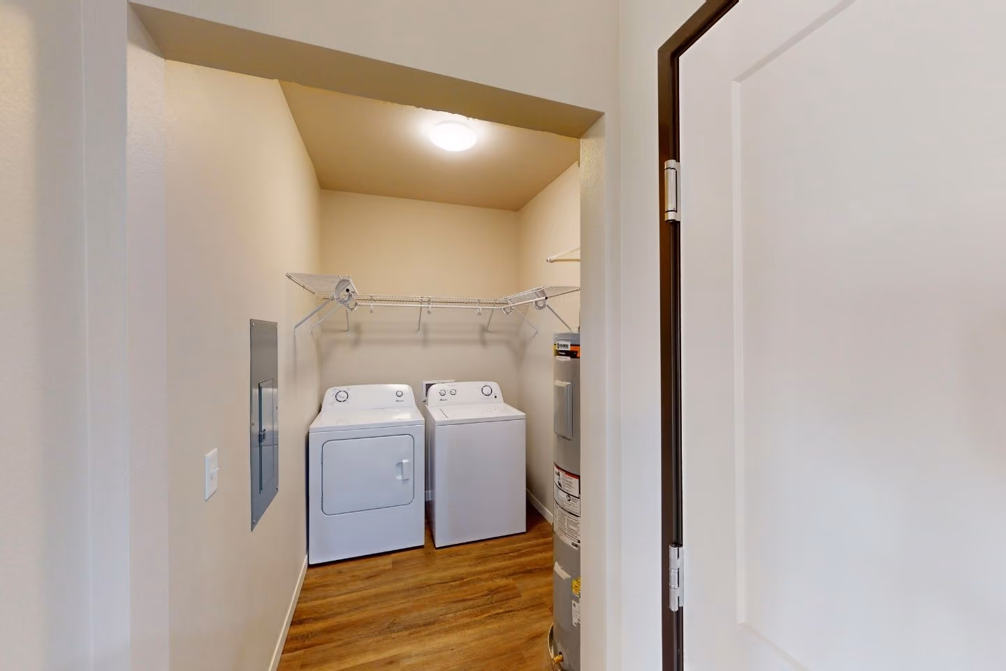 Marion Crossing Apartments interior photo