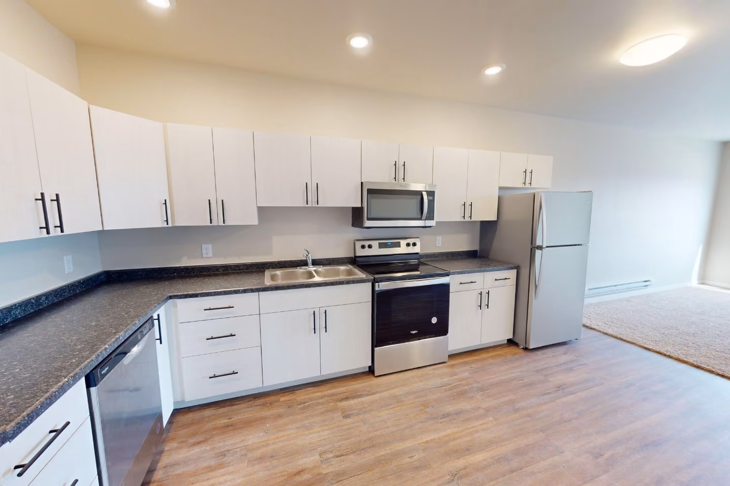 Marion Crossing Apartments interior photo
