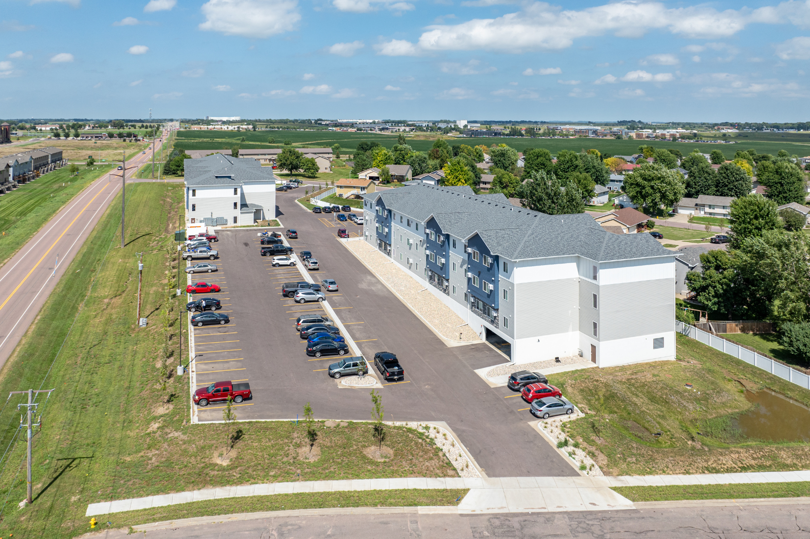 Marion Crossing Apartments exterior view