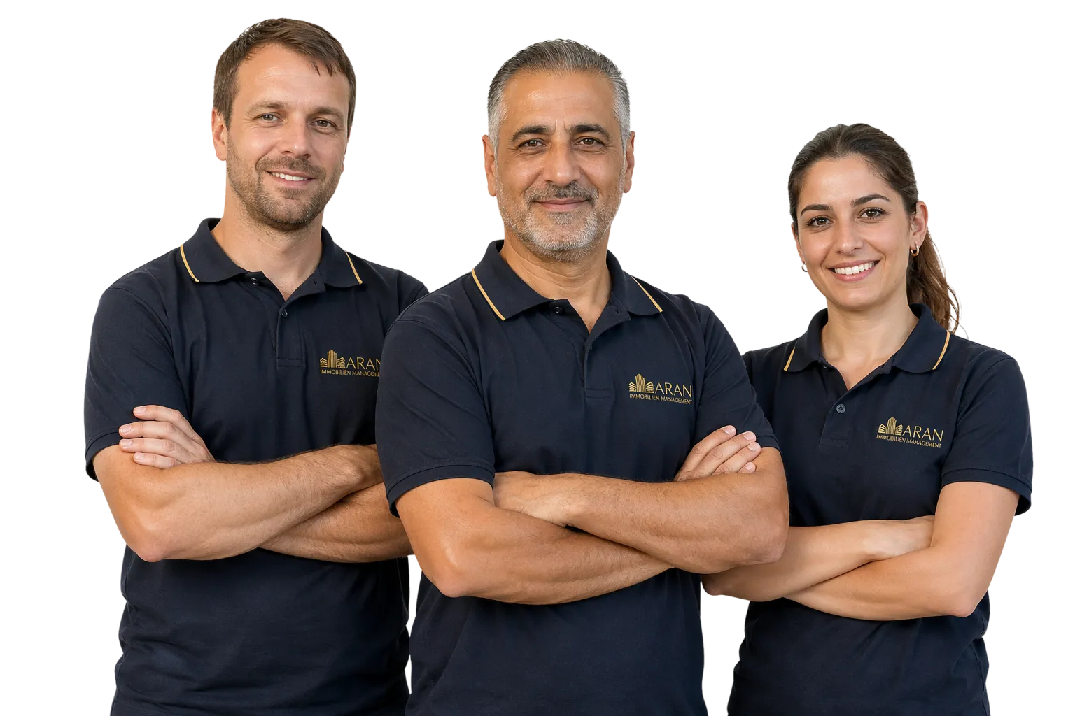 Drei Mitarbeitende des ARAN Reinigungsteams in dunkelblauen Poloshirts
