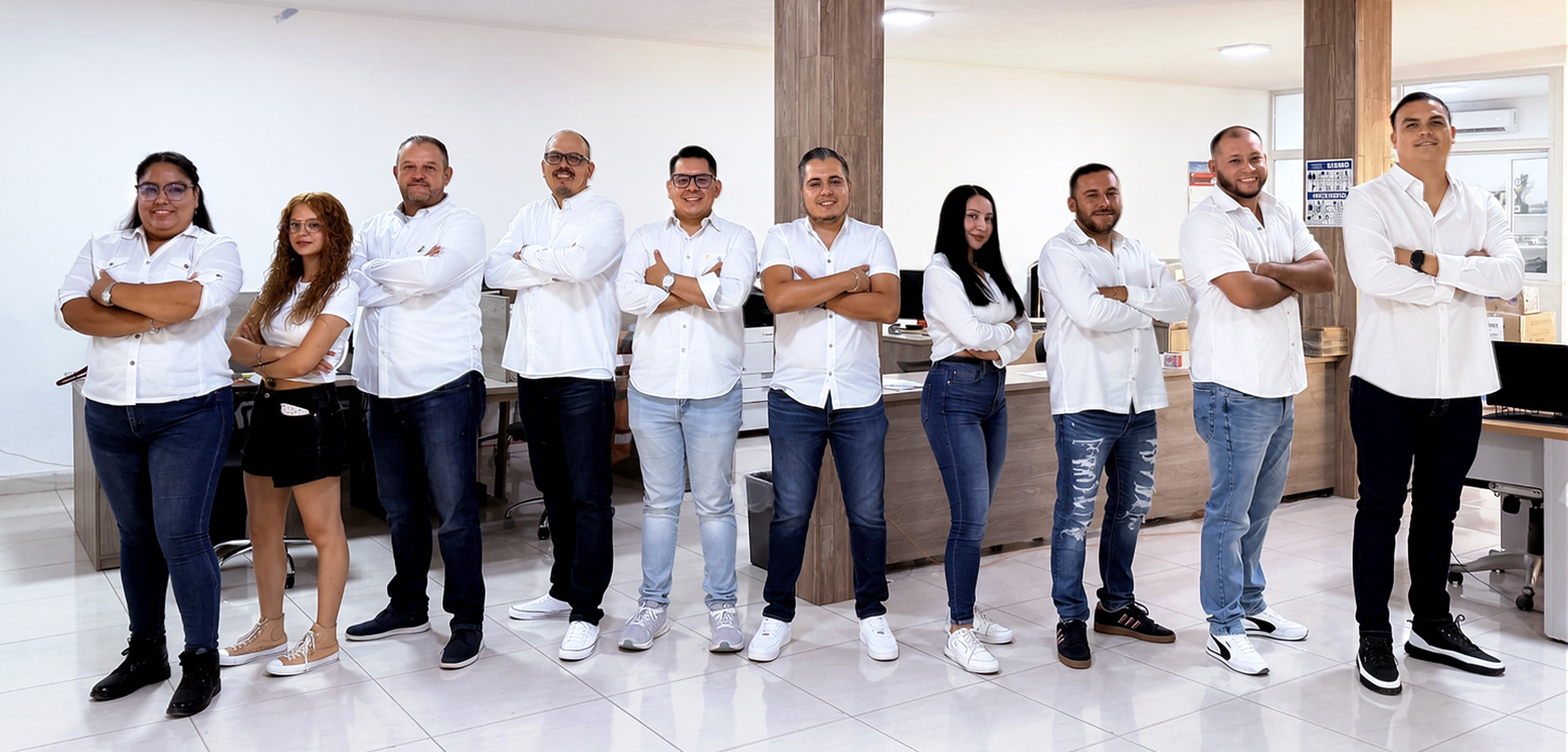 Equipo de ELO Despachos Aduanales en sus oficinas de Guadalajara