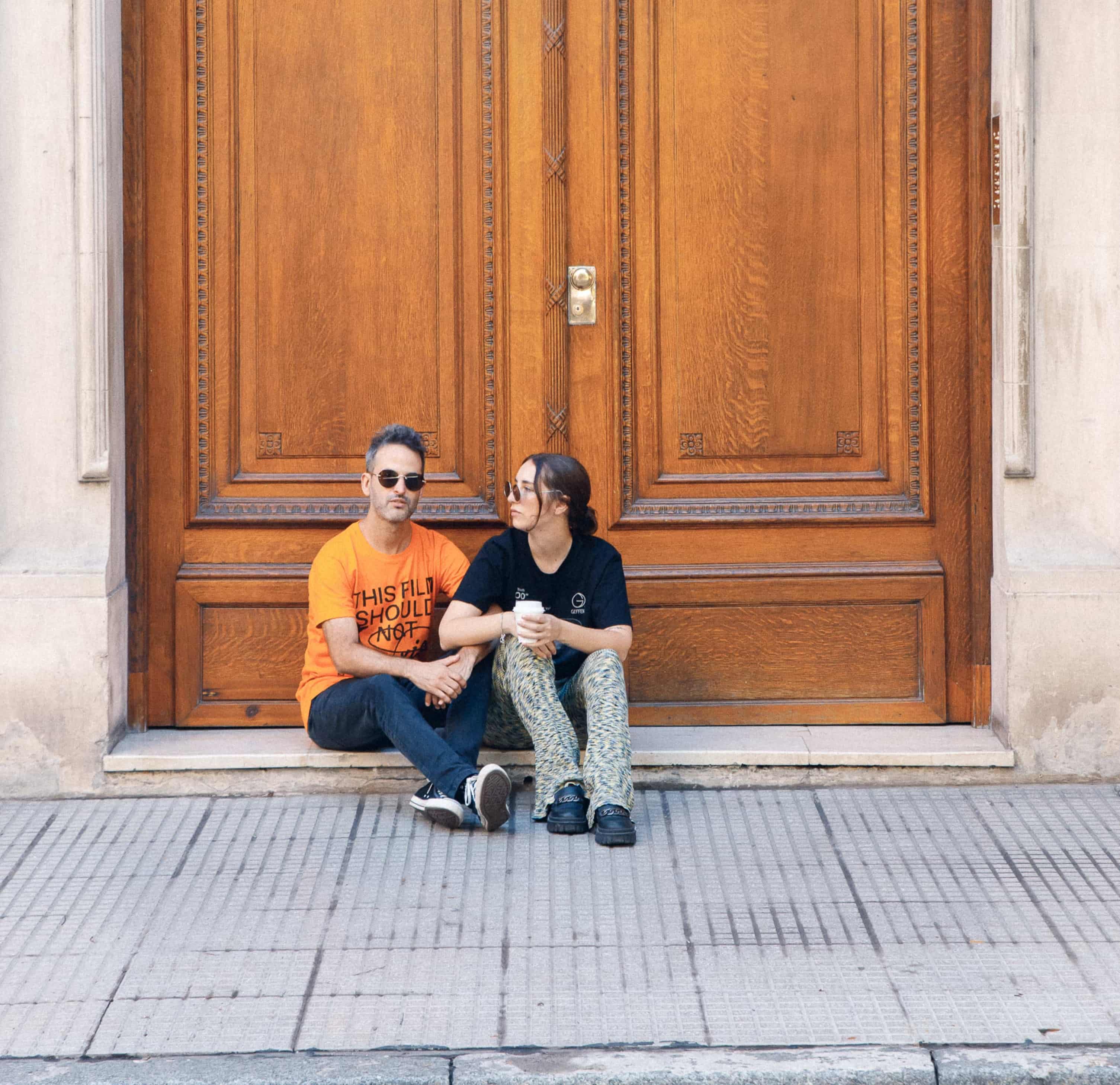 Meet the creative force: Fernanda and Diego, Argentinean designers and artists, partners in life and career. Currently based in Miami and Buenos Aires, crafting creativity that transcends borders. Get to know us! #BullicioTeam #CreativePartners