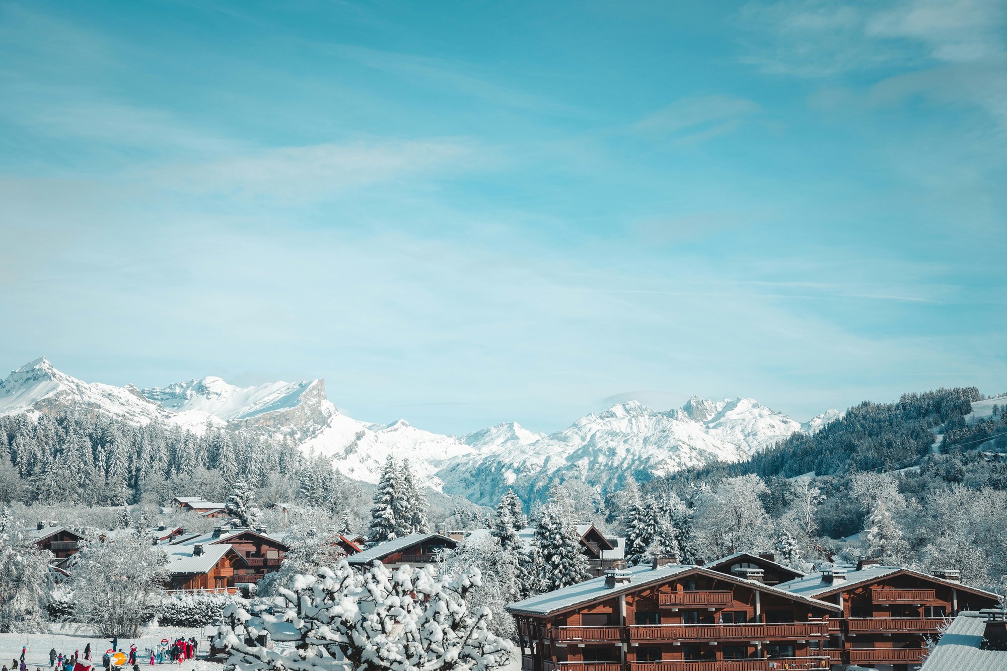 Megève en hiver — chalets enneigés et montagnes du domaine Évasion Mont-Blanc