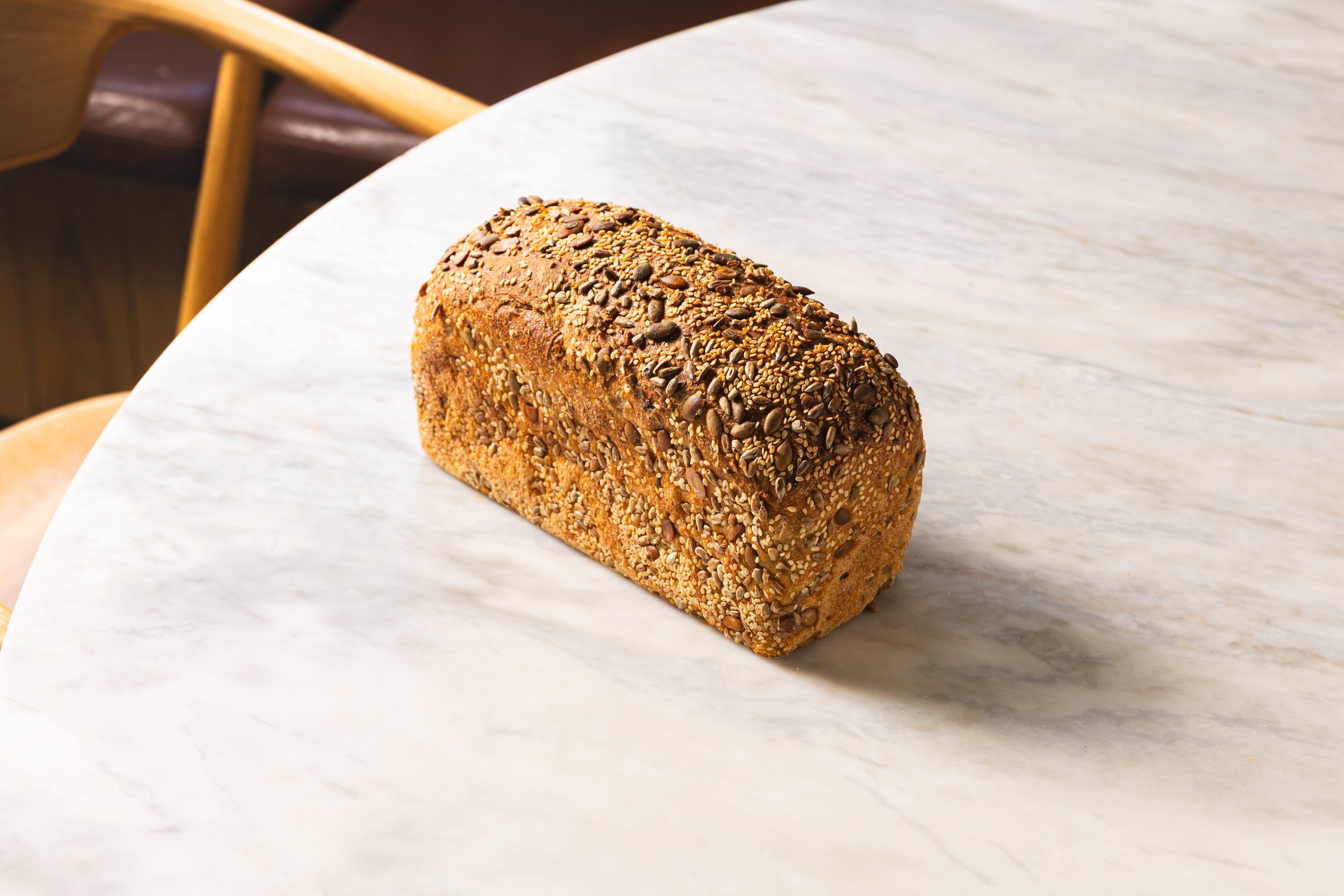 Seedy Wholewheat Tin