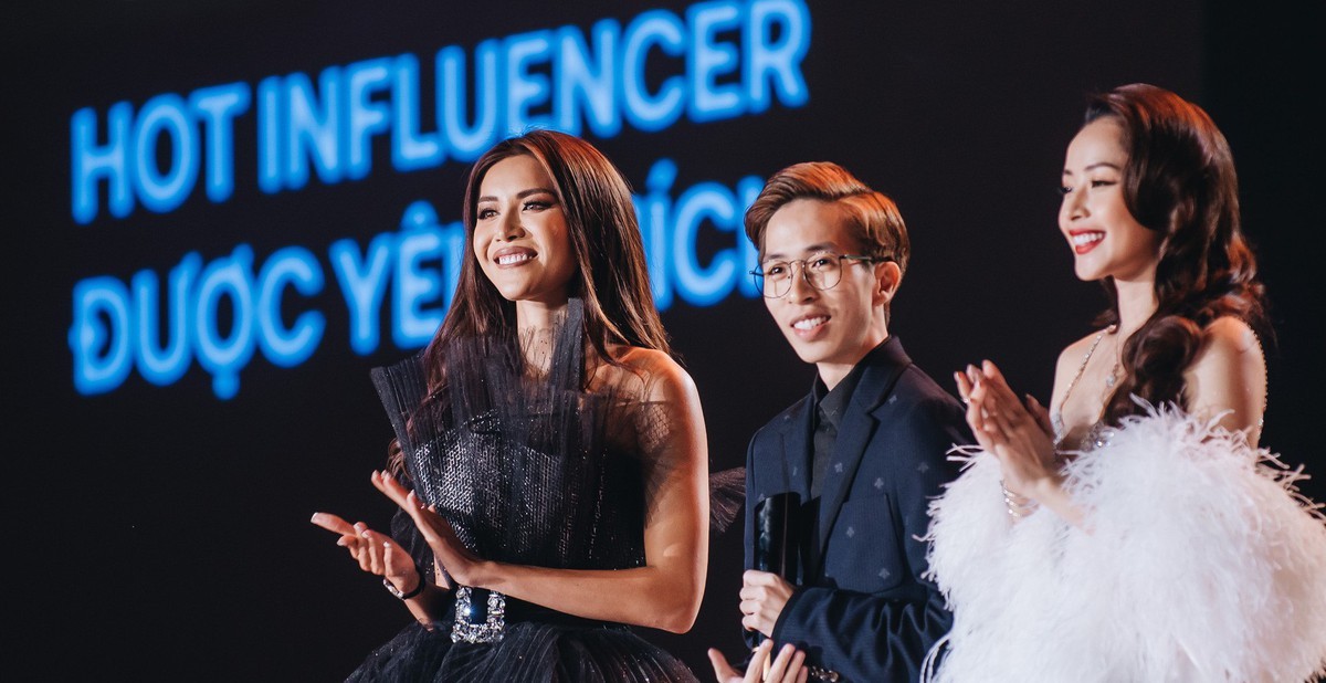 ViruSs is the most beloved influential young person at WeChoice Awards 2018!