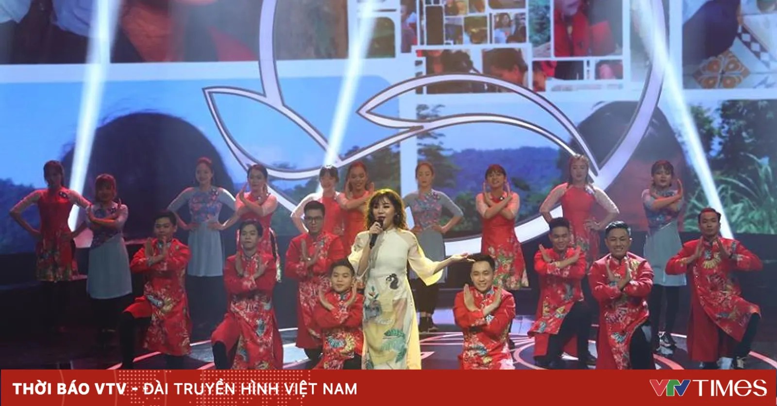 "Paired Leaves of Love Gala - Peaceful Tet: Nurturing Happiness": An enduring song of humanity