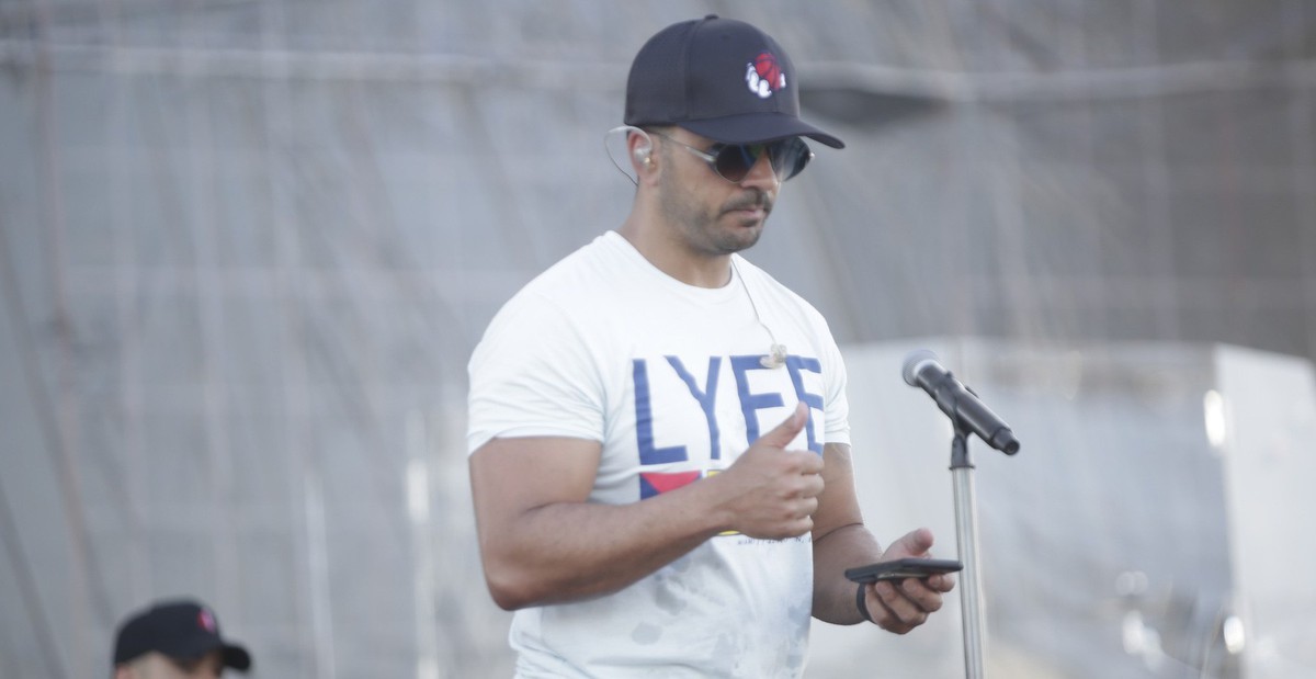 "Despacito" hitmaker rehearses simply ahead of night 2 of Da Nang music festival