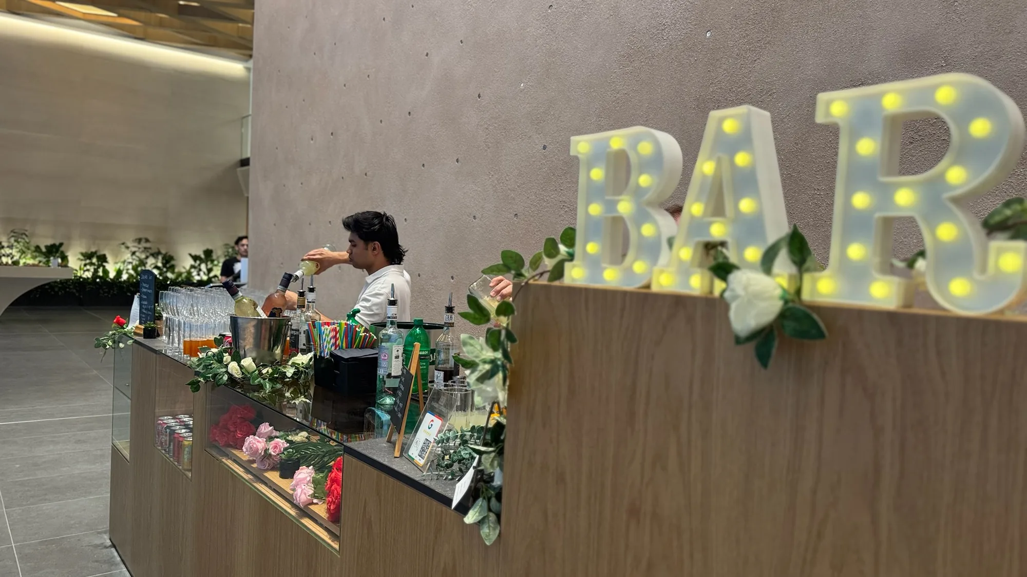 Mobile Bar Hire, Taverna Catering London