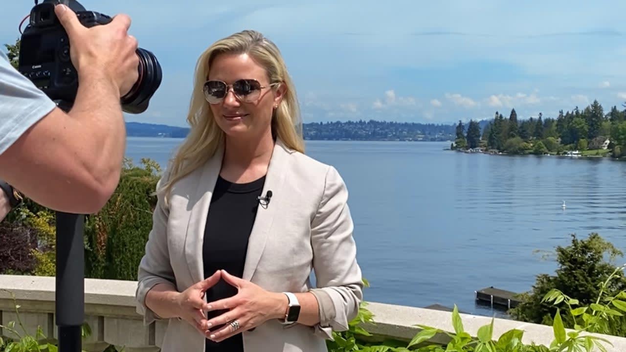 Medina Waterfront Masterpiece with Wide, Sweeping Views