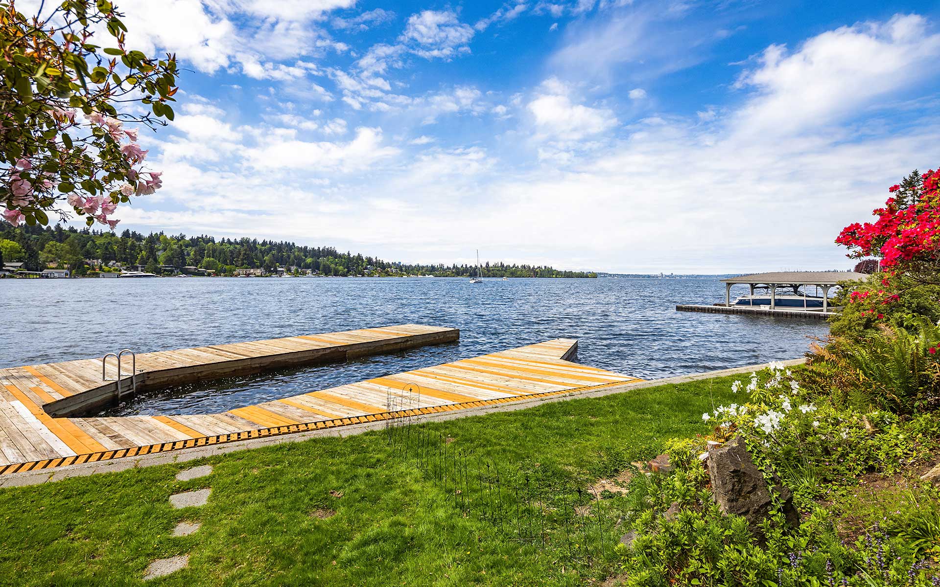 11 Enatai Drive, Bellevue, WA 98004