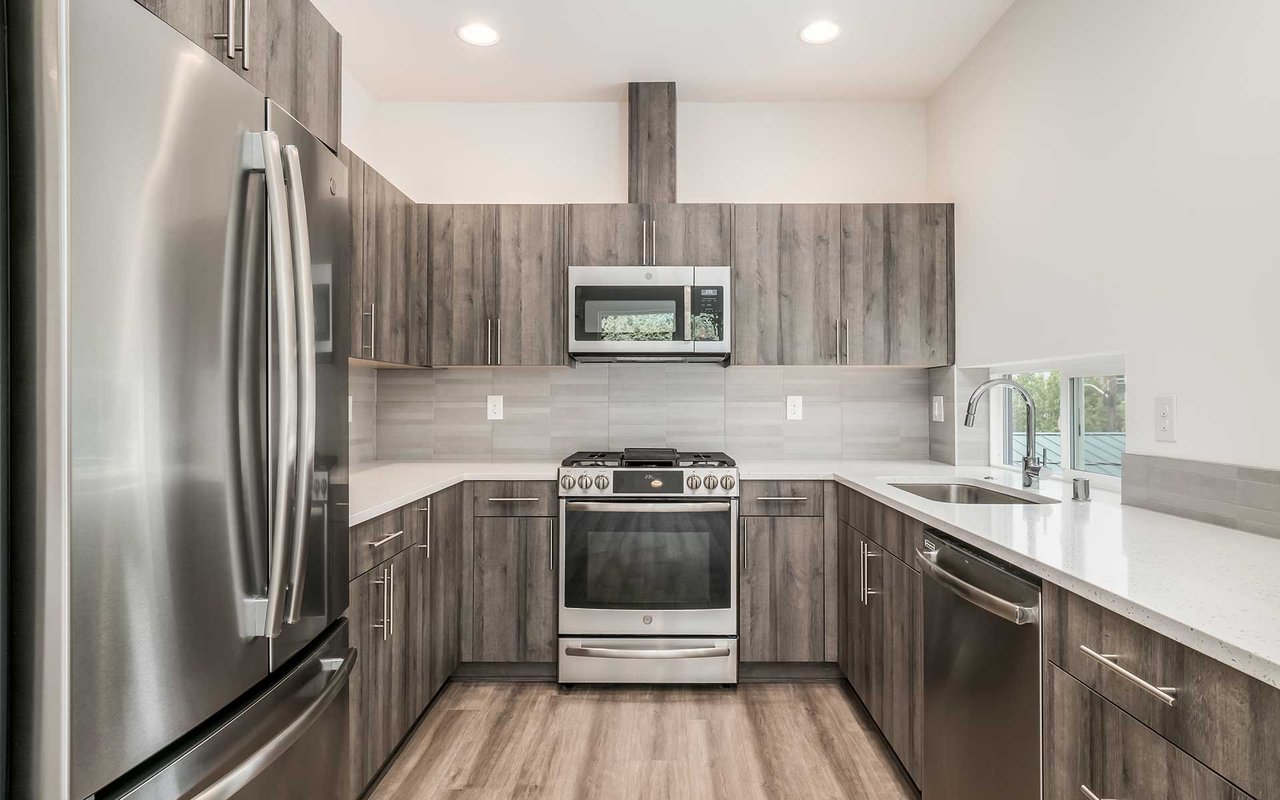 3216 15th Avenue West, Unit D, Seattle, WA 98119