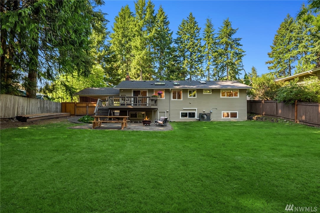 7605 Northeast 141st Street, Kirkland, WA 98034