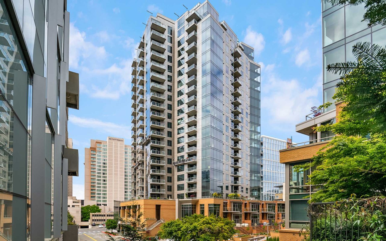 10610 NE 9th Pl, Unit 2106, Bellevue, WA 98004