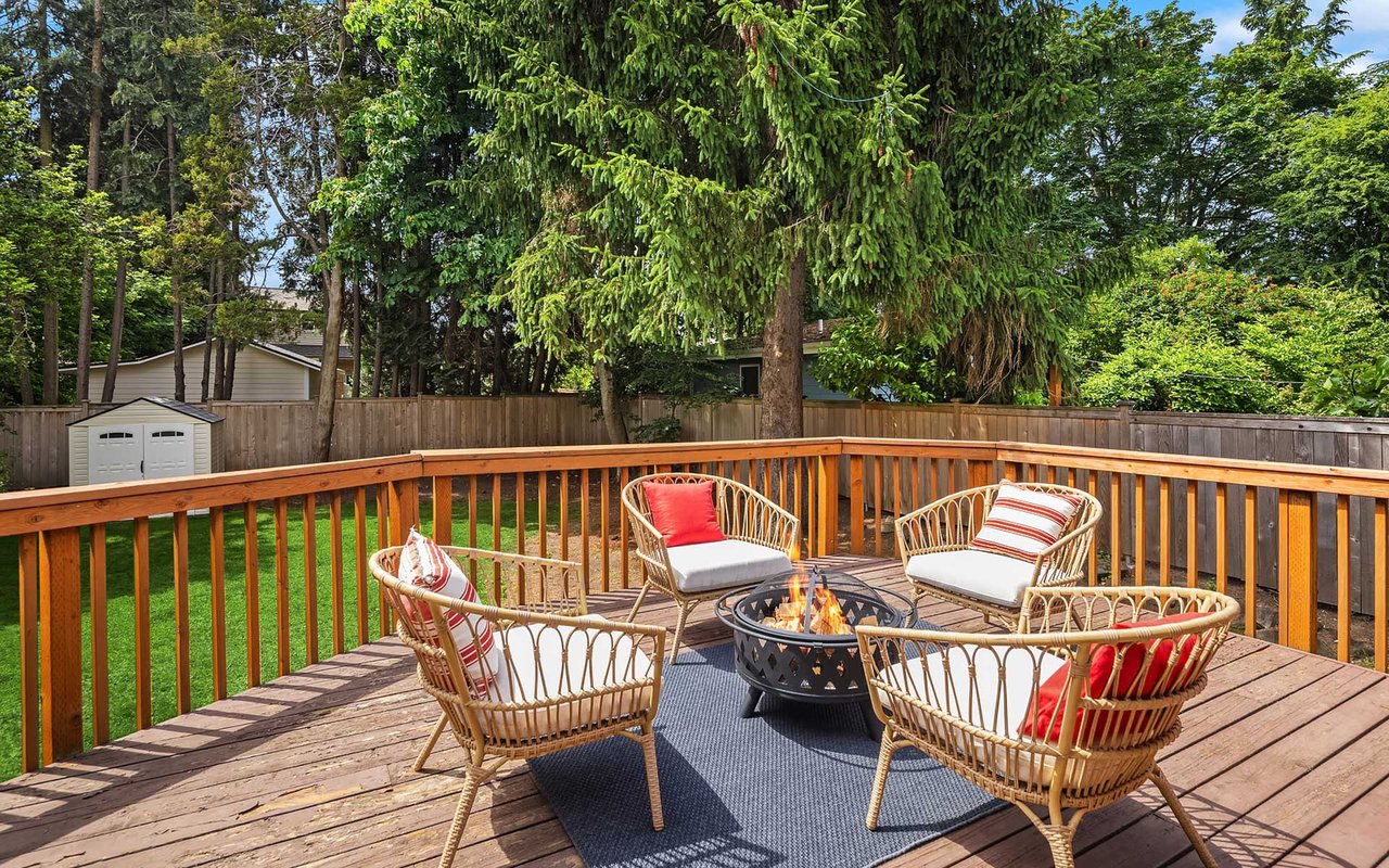 6541 45th Avenue NE, Seattle, WA 98115