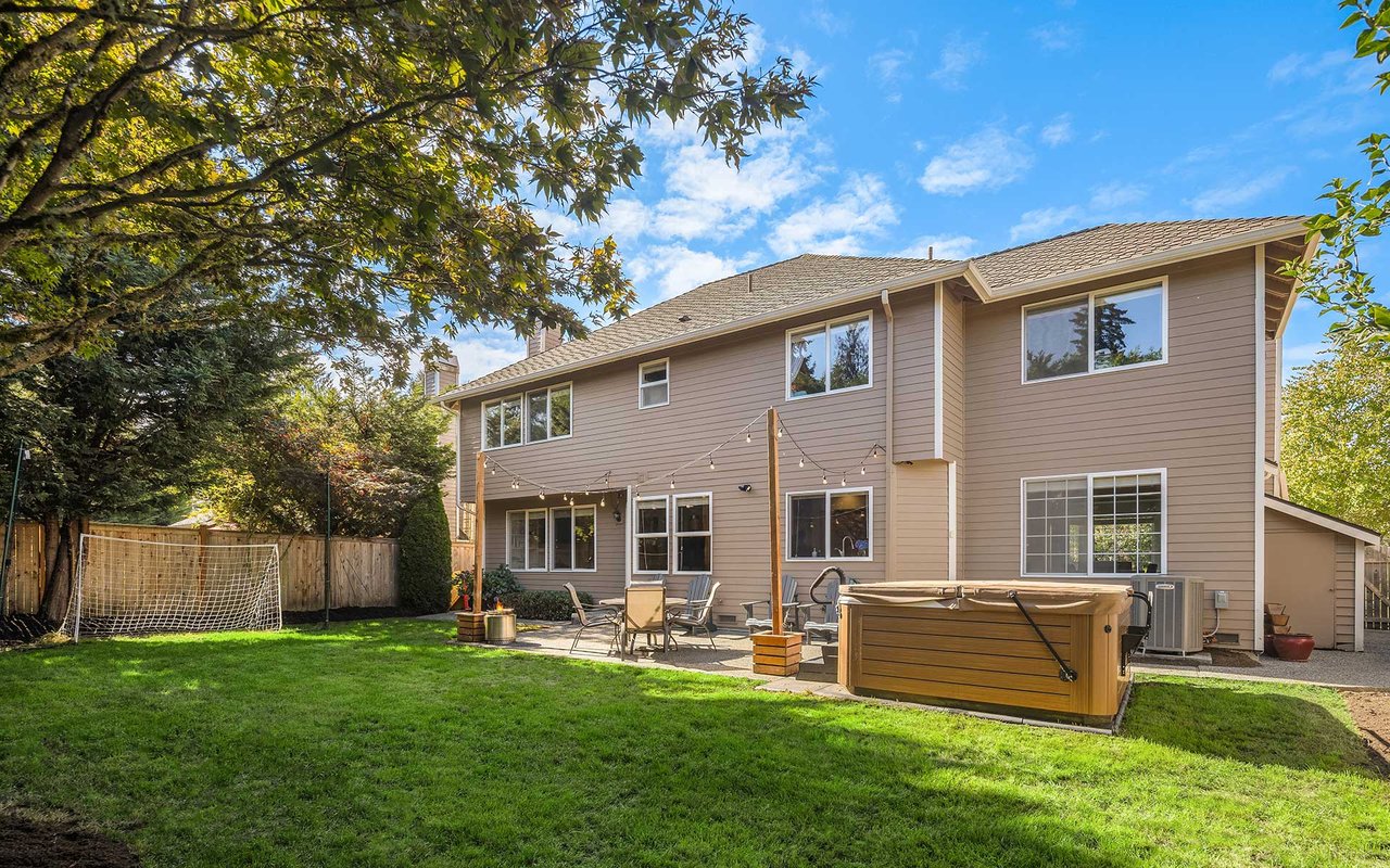 3938 259th Avenue SE, Sammamish, WA 98029