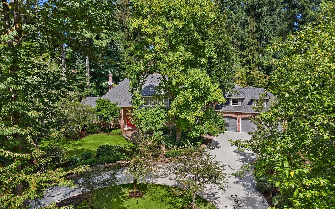 21730 NE 140th Place, Woodinville, WA 98077