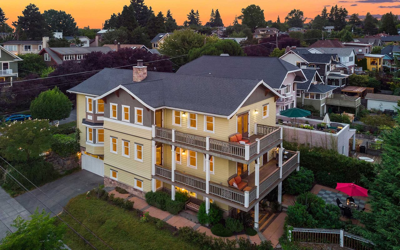 3702 Meridian Avenue N, Seattle, WA 98103